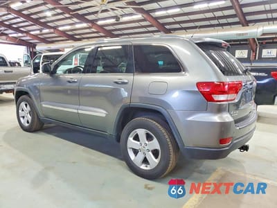 Drugie zdjęcie samochodu z przodu: 2012 JEEP GRAND CHEROKEE LAREDO VIN:1C4RJFAG8CC233789 - miniatura
