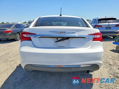 Zdjęcie 6 z 12 samochodu: 2013 CHRYSLER 200 LX VIN:1C3CCBAB3DN685995 - miniatura