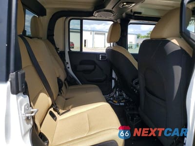 Zdjęcie 11 z 13 samochodu: 2023 JEEP GLADIATOR SPORT VIN:1C6HJTAG7PL523190 - miniatura