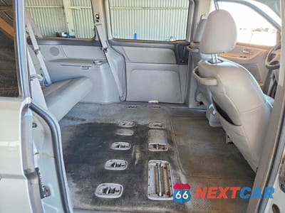 Zdjęcie 11 z 13 samochodu: 2001 HONDA ODYSSEY VIN:2HKRL18741H563255 - miniatura
