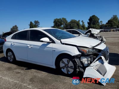 Czwarte zdjęcie samochodu z boku: 2017 HYUNDAI IONIQ VIN:KMHC65LC0HU039069 - miniatura