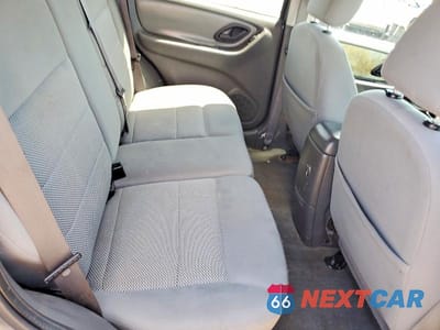 Zdjęcie 11 z 13 samochodu: 2005 FORD ESCAPE XLT VIN:1FMYU93175KD99593 - miniatura
