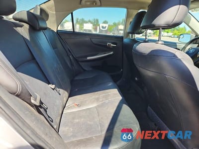 Zdjęcie 10 z 12 samochodu: 2009 TOYOTA COROLLA XRS VIN:1NXBE40E69Z063702 - miniatura