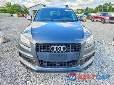 Piąte zdjęcie samochodu w środku: 2015 AUDI Q7 PRESTIGE VIN:WA1DGAFE8FD023074 - miniatura
