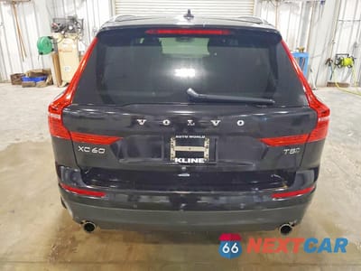 Zdjęcie 6 z 13 samochodu: 2018 VOLVO XC60 T5 VIN:LYV102RKXJB097099 - miniatura