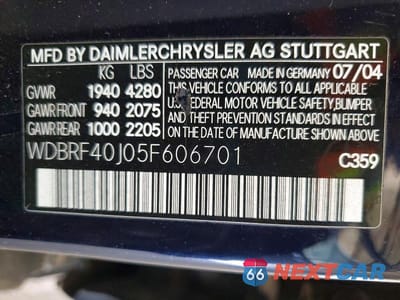 Zdjęcie 12 z 12 samochodu: 2005 MERCEDES-BENZ C 230K SPORT SEDAN VIN:WDBRF40J05F606701 - miniatura