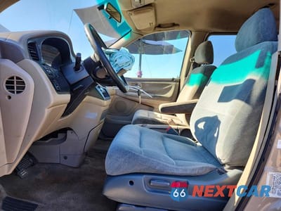 Zdjęcie 7 z 14 samochodu: 2000 HONDA ODYSSEY EX VIN:2HKRL1866YH601361 - miniatura
