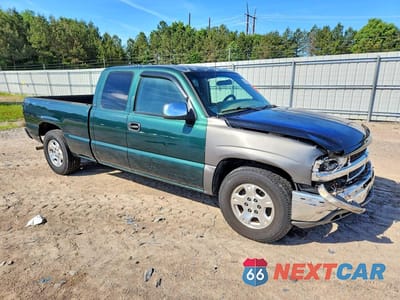 Czwarte zdjęcie samochodu z boku: 2001 CHEVROLET SILVERADO VIN:2GCEC19V411234424 - miniatura