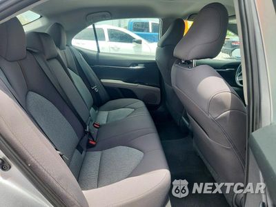 Zdjęcie 10 z 13 samochodu: 2020 TOYOTA CAMRY LE VIN:4T1C11AK6LU872255 - miniatura