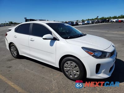 Czwarte zdjęcie samochodu z boku: 2019 KIA RIO S VIN:3KPA24AB8KE216632 - miniatura