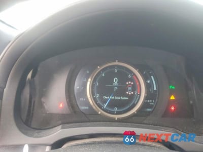 Zdjęcie 9 z 12 samochodu: 2016 LEXUS RC 200T VIN:JTHHA5BC3G5003751 - miniatura