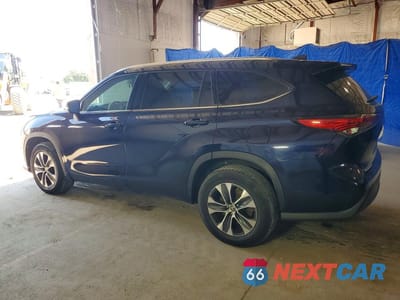 Drugie zdjęcie samochodu z przodu: 2020 TOYOTA HIGHLANDER XLE VIN:5TDGZRAH9LS005261 - miniatura