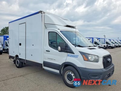 Czwarte zdjęcie samochodu z boku: 2020 FORD TRANSIT DELIVERY TRUCK VIN:1FDBW5Z8XLKA83387 - miniatura