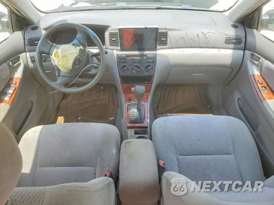 Zdjęcie 8 z 12 samochodu: 2006 TOYOTA COROLLA LE VIN:1NXBR30E86Z733518 - miniatura
