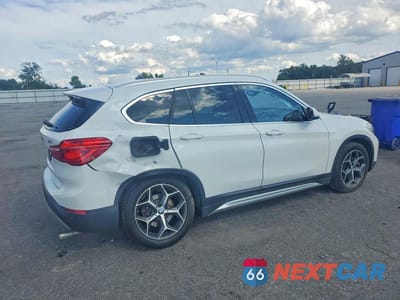 Trzecie zdjęcie samochodu z tyłu: 2018 BMW X1 XDRIVE28I VIN:WBXHT3C33J5L30790 - miniatura