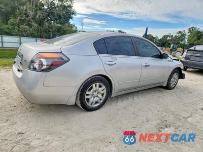Trzecie zdjęcie samochodu z tyłu: 2010 NISSAN ALTIMA 2.5 VIN:1N4AL2AP3AC146529 - miniatura
