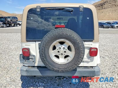 Zdjęcie 6 z 12 samochodu: 2002 JEEP WRANGLER / TJ SAHARA VIN:1J4FA59S12P768194 - miniatura