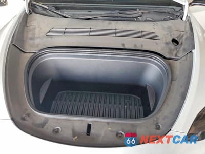 Zdjęcie 11 z 12 samochodu: 2024 TESLA MODEL Y VIN:7SAYGDED1RF093999 - miniatura