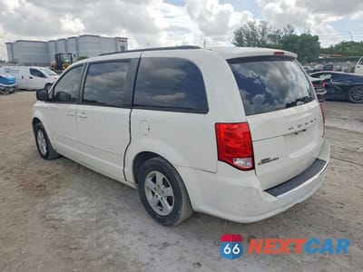 Drugie zdjęcie samochodu z przodu: 2012 DODGE GRAND CARAVAN SXT VIN:2C4RDGCG7CR284413 - miniatura