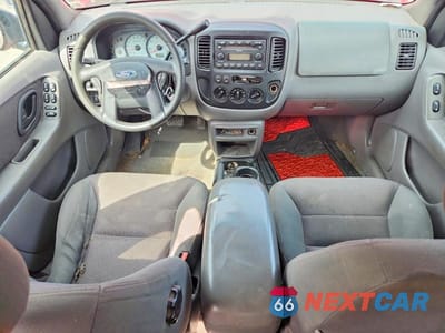 Zdjęcie 8 z 13 samochodu: 2002 FORD ESCAPE XLT VIN:1FMYU03182KA43242 - miniatura