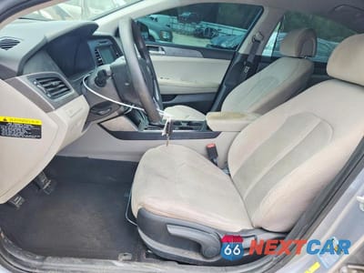 Zdjęcie 7 z 12 samochodu: 2017 HYUNDAI SONATA SE VIN:5NPE24AFXHH497020 - miniatura