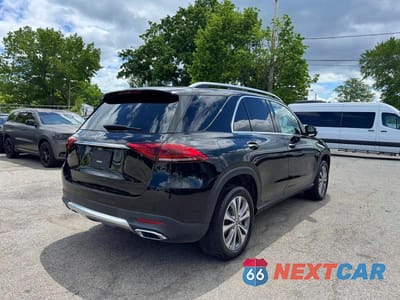 Czwarte zdjęcie samochodu z boku: 2021 MERCEDES-BENZ GLE 350 VIN:4JGFB4JB9MA457526 - miniatura