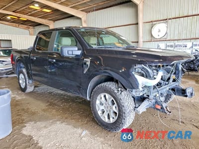 Czwarte zdjęcie samochodu z boku: 2023 FORD F150 SUPERCREW VIN:1FTFW1E57PKE94925 - miniatura