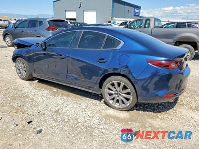 Drugie zdjęcie samochodu z przodu: 2022 MAZDA 3 PREFERRED VIN:3MZBPACL8NM305117 - miniatura