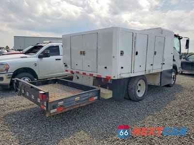 Trzecie zdjęcie samochodu z tyłu: 2013 ISUZU NPR HD VIN:54DC4W1B1DS800641 - miniatura