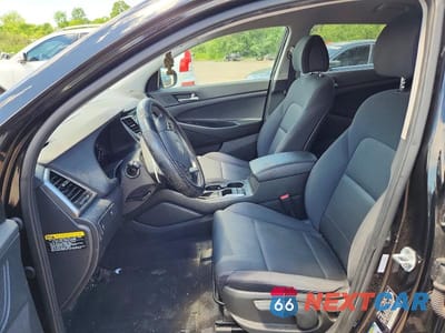 Zdjęcie 7 z 13 samochodu: 2018 HYUNDAI TUCSON SE VIN:KM8J2CA42JU803982 - miniatura