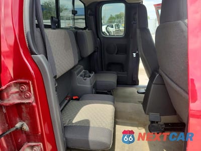 Zdjęcie 10 z 13 samochodu: 2004 GMC CANYON VIN:1GTDT196048146587 - miniatura