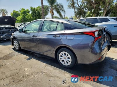Drugie zdjęcie samochodu z przodu: 2021 TOYOTA PRIUS LE VIN:JTDKAMFUXM3150953 - miniatura