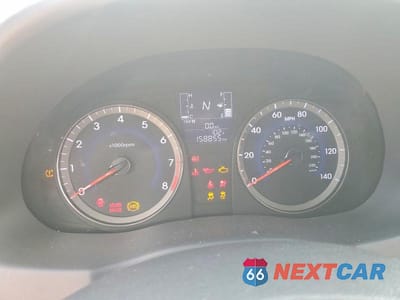 Zdjęcie 9 z 12 samochodu: 2016 HYUNDAI ACCENT SE VIN:KMHCT4AE7GU158419 - miniatura