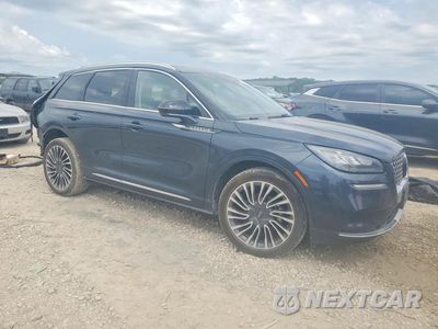 Czwarte zdjęcie samochodu z boku: 2020 LINCOLN CORSAIR RESERVE VIN:5LMCJ2C97LUL21622 - miniatura