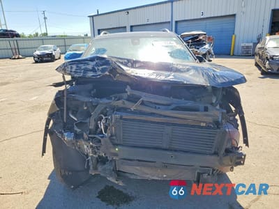 Piąte zdjęcie samochodu w środku: 2019 GMC TERRAIN SLT VIN:3GKALPEXXKL380789 - miniatura