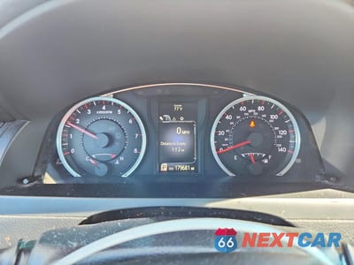 Zdjęcie 9 z 13 samochodu: 2016 TOYOTA CAMRY SE VIN:4T1BF1FKXGU568423 - miniatura