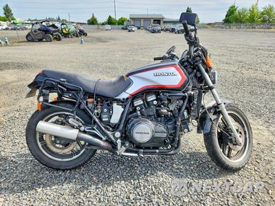 1984 HONDA VF1100 S 1HFSC1718EA008181 - główne zdjęcie licytacji z USA - miniatura
