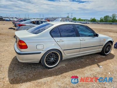 Trzecie zdjęcie samochodu z tyłu: 2003 BMW 325 XI VIN:WBAEU33423PM58061 - miniatura