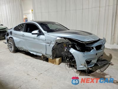 Czwarte zdjęcie samochodu z boku: 2015 BMW M4 VIN:WBS3R9C52FK329304 - miniatura