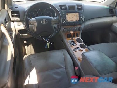Zdjęcie 8 z 13 samochodu: 2008 TOYOTA HIGHLANDER HYBRID LIMITED VIN:JTEEW44AX82001862 - miniatura