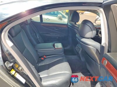 Zdjęcie 10 z 12 samochodu: 2009 LEXUS LS 460 VIN:JTHBL46F995086572 - miniatura
