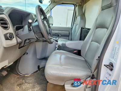 Zdjęcie 8 z 13 samochodu: 2023 FORD E350 REFRIGERATED BOX TRUCK VIN:1FDWE3FK5PDD14750 - miniatura