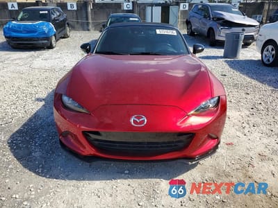 Piąte zdjęcie samochodu w środku: 2023 MAZDA MX-5 MIATA CLUB VIN:JM1NDAC7XP0551247 - miniatura