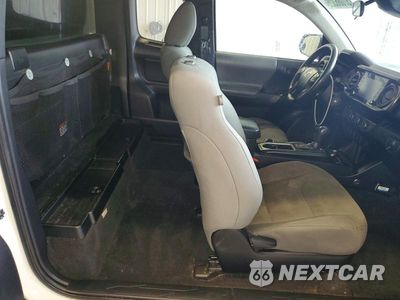 Zdjęcie 10 z 12 samochodu: 2020 TOYOTA TACOMA SR VIN:5TFRX5GN6LX170358 - miniatura
