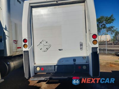 Zdjęcie 6 z 13 samochodu: 2013 ISUZU NPR HD DELIVERY VAN VIN:JALB4T173D7W01327 - miniatura