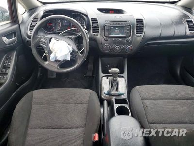 Zdjęcie 8 z 13 samochodu: 2018 KIA FORTE LX VIN:3KPFK4A79JE270490 - miniatura