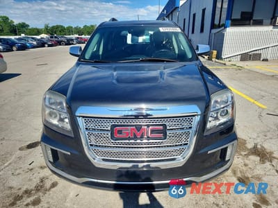 Piąte zdjęcie samochodu w środku: 2017 GMC TERRAIN DENALI VIN:2GKFLRE37H6182067 - miniatura
