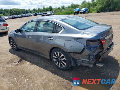 Drugie zdjęcie samochodu z przodu: 2017 NISSAN ALTIMA 2.5 SV VIN:1N4AL3AP8HC283109 - miniatura