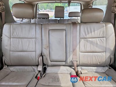 Zdjęcie 10 z 14 samochodu: 2006 TOYOTA SEQUOIA LIMITED VIN:5TDBT48AX6S265342 - miniatura