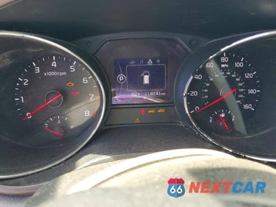 Zdjęcie 9 z 13 samochodu: 2017 KIA SEDONA LX VIN:KNDMB5C17H6239874 - miniatura